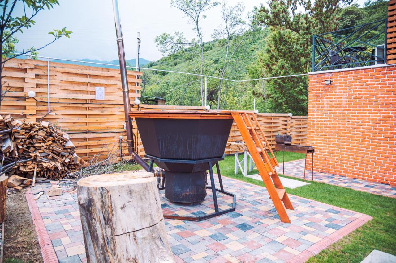 Nasha Dacha Villa Almaty Bagian luar foto