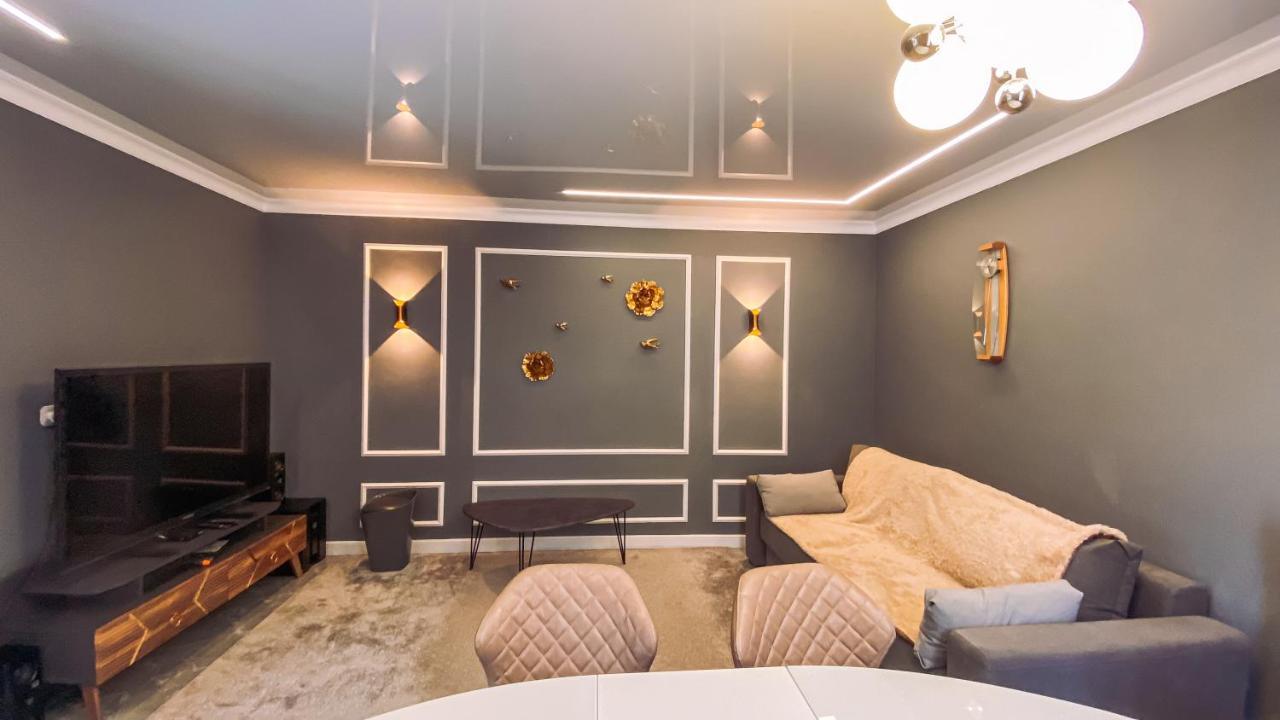 Nasha Dacha Villa Almaty Bagian luar foto