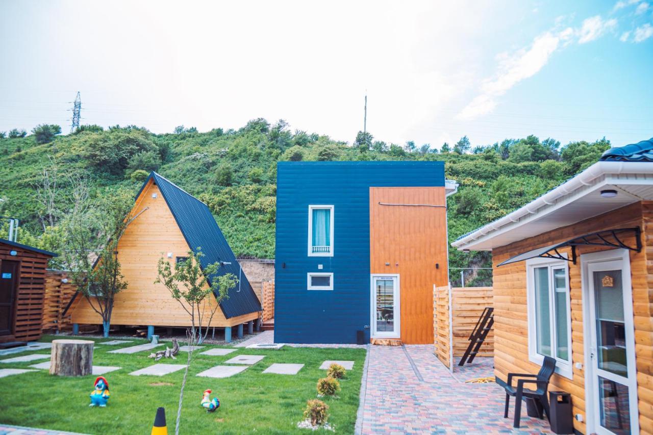 Nasha Dacha Villa Almaty Bagian luar foto